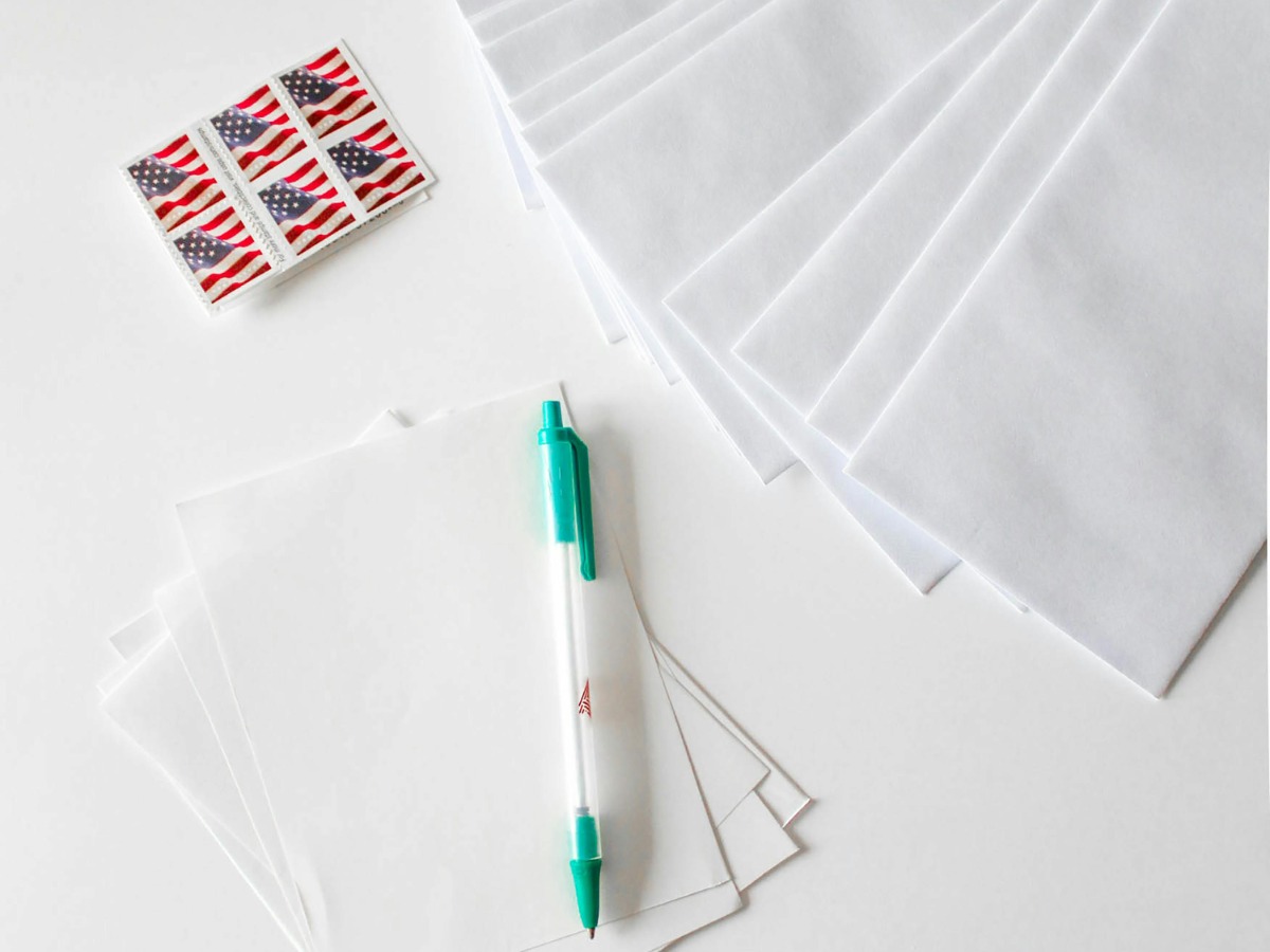 The Orlando Gala Protocol: Navigating Non-Machinable USPS Rules and High-End Stamp Strategy