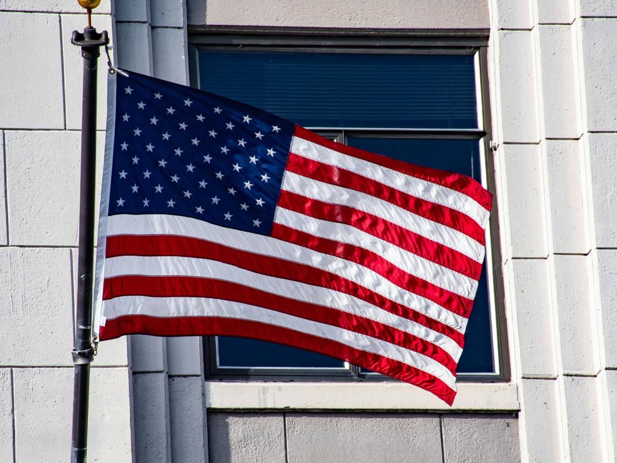 The Queen City Cube: Professional Stamp Storage Tips and Organization for High-Volume Corporate Asset Management